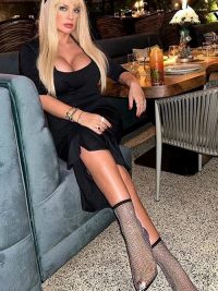 High Class Escort Model Blondie Hot in Berlin 6